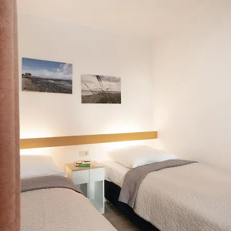 Strandappartements Am Leuchtturmweg Zwei Moewen